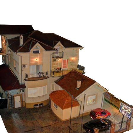 Hotel Perla Ldm Leskovac Leskovac  Bagian luar foto
