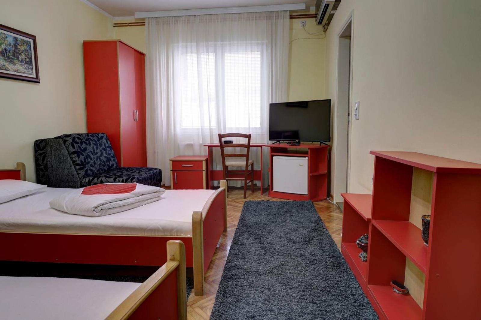 Hotel Perla Ldm Leskovac Leskovac  Bagian luar foto